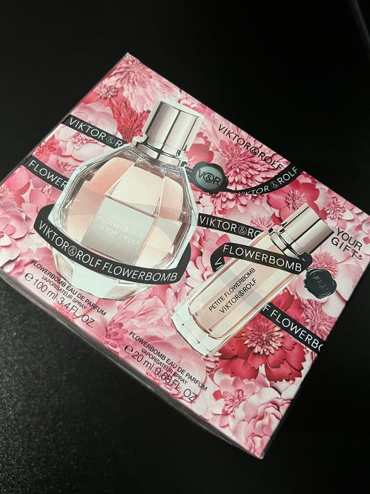 FLOWERBOMB VIKTOR & ROLF