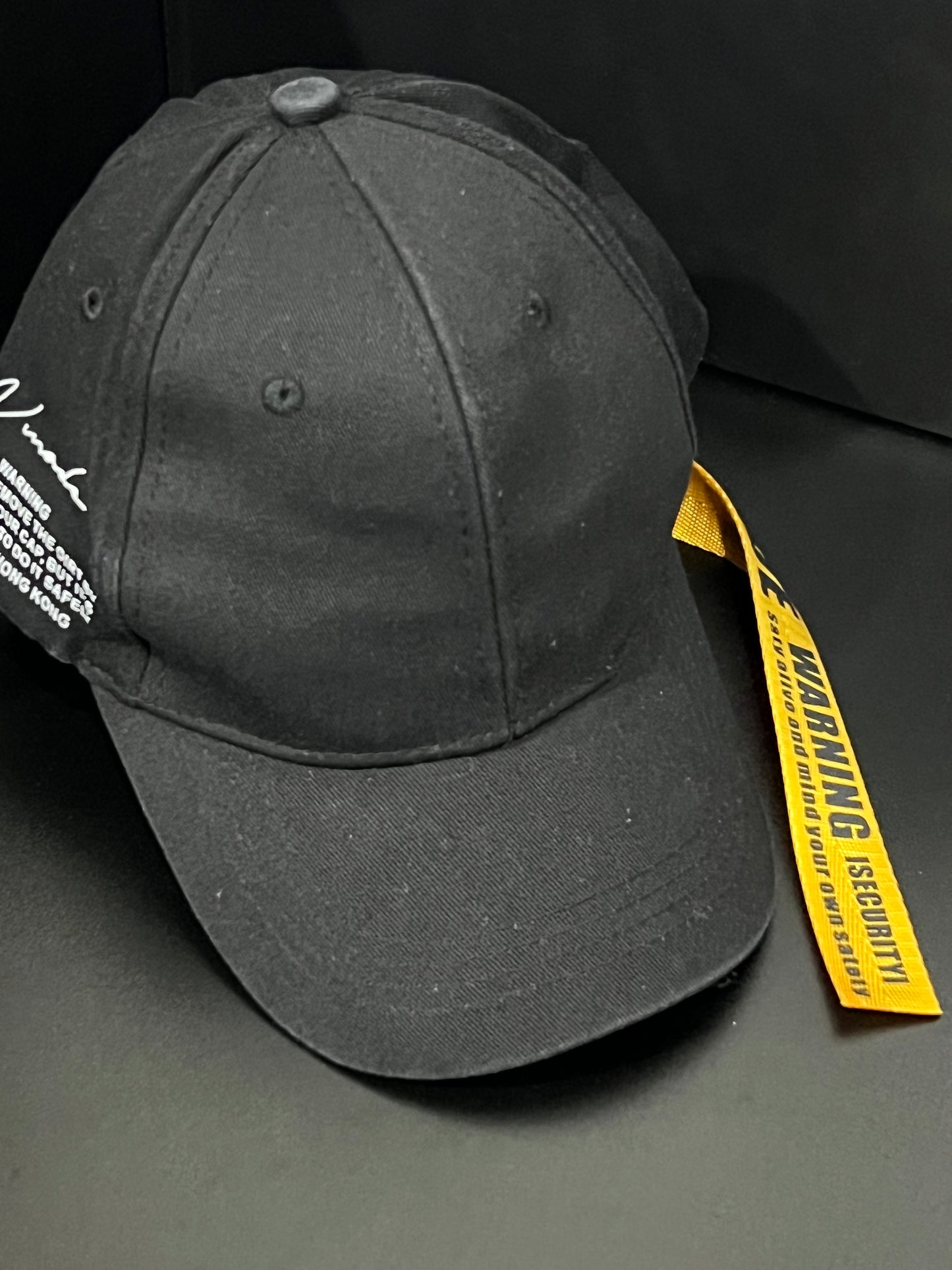 Gorra V/MADE Warning Security