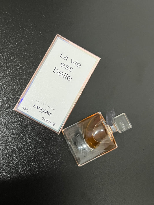 La Vie Est Belle mini