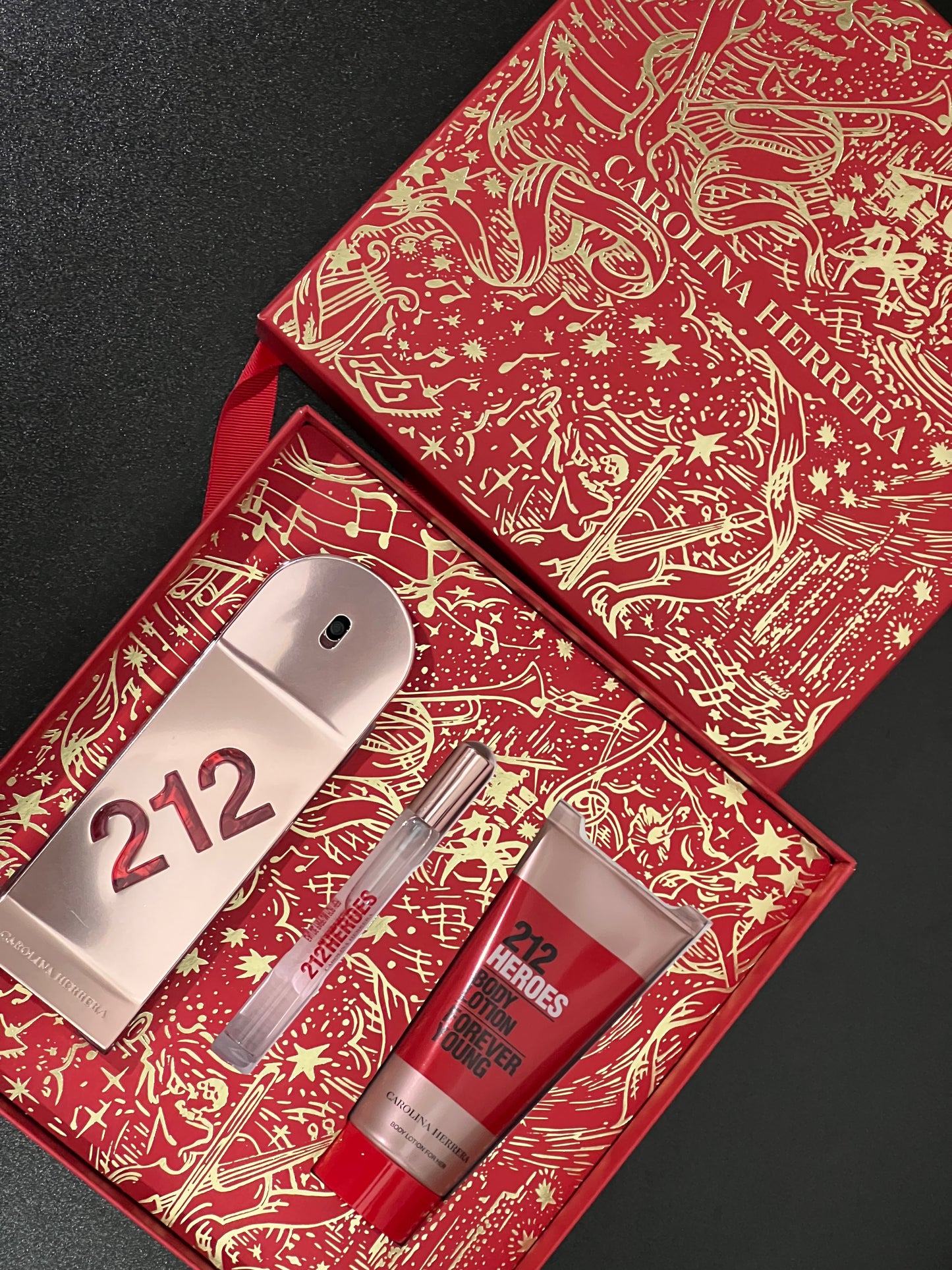 212 HEROES FOREVER YOUNG