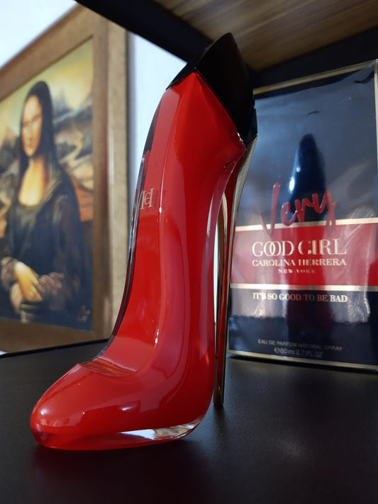 Very Good Girl Carolina Herrera