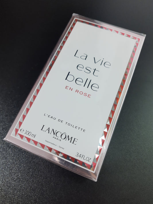 LA VIE EST BELLE EN ROSE