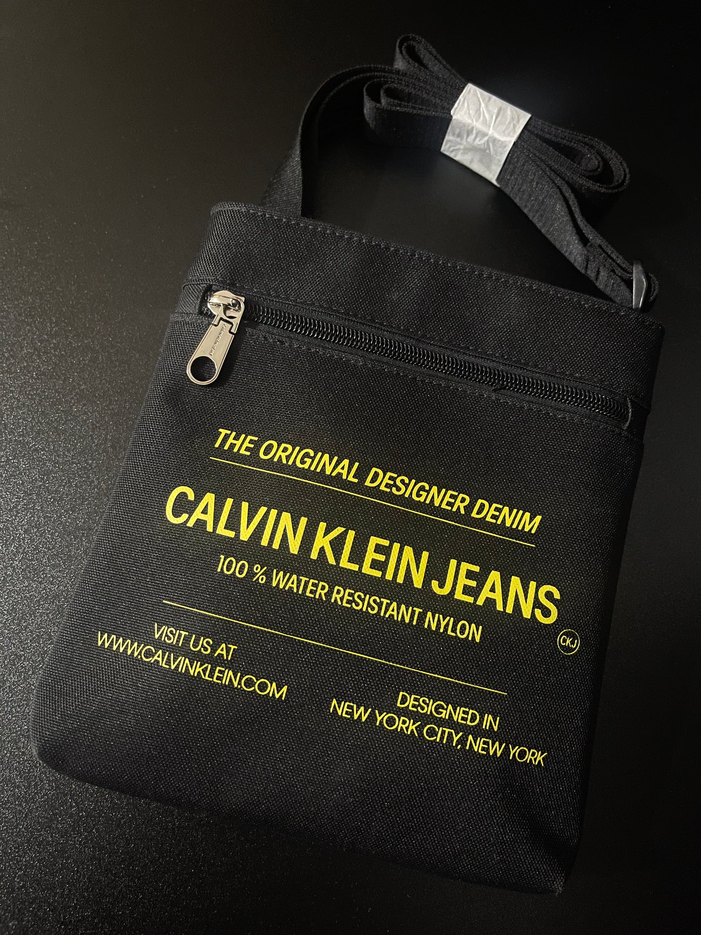 BANDOLERA CALVIN KLEIN