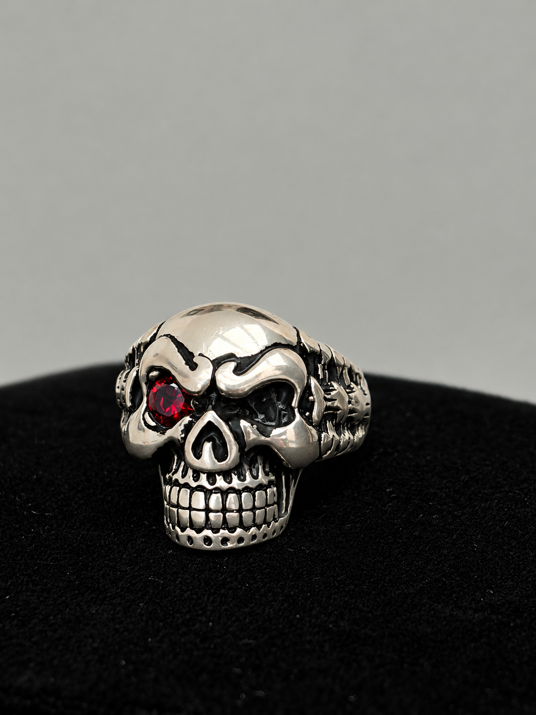 Anillo calavera
