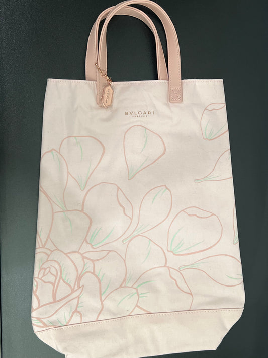 Bolsa Bvlgari