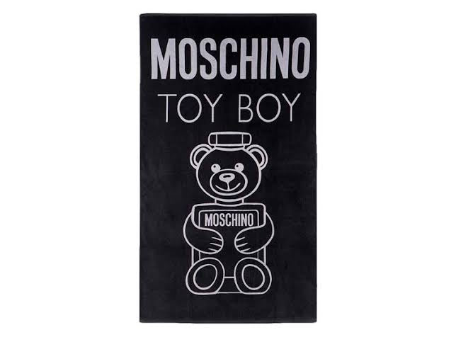 TOALLA MOSCHINO