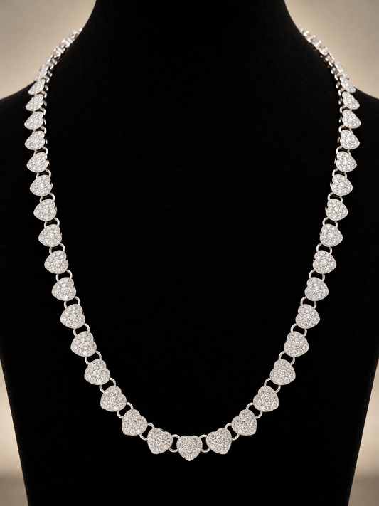 Cadena de corazones con pavé