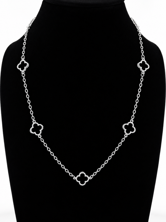 Gargantilla Van Cleef.