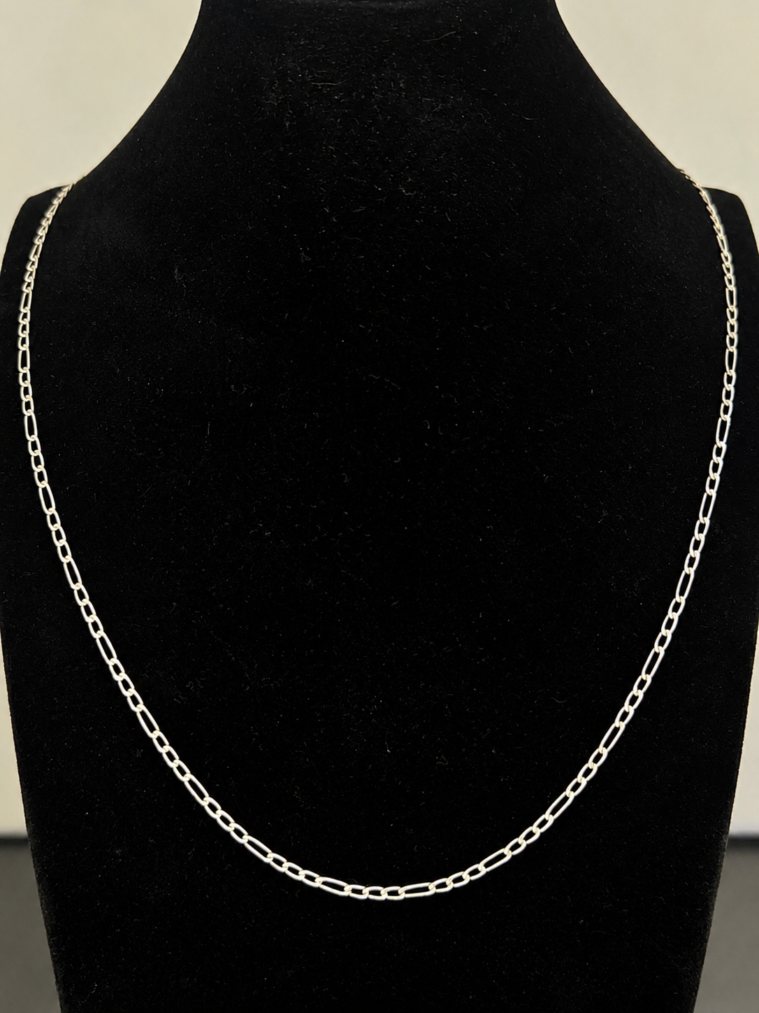 Cadena Cartier cerrada