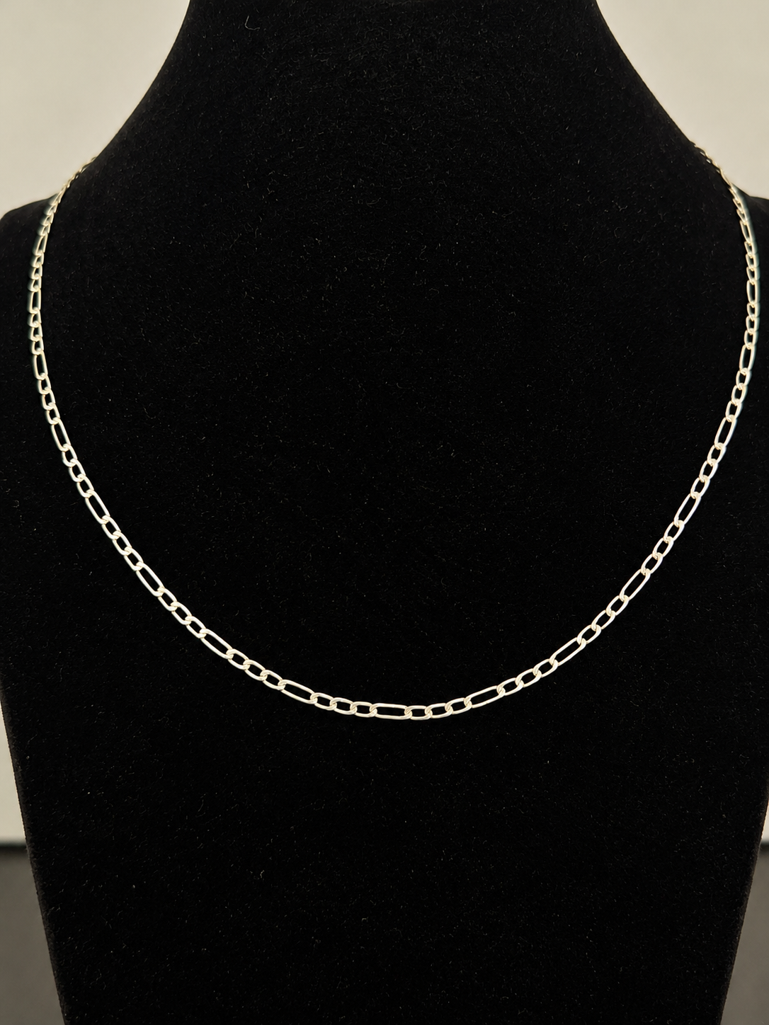Cadena Cartier cerrada